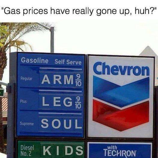 gas pump pic.jpg