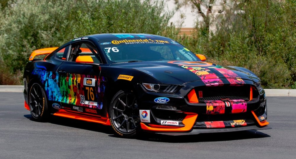mustang-gt350rc-2.jpg